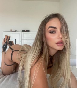 Фото проститутки Виктория №1 в городе Хабаровск